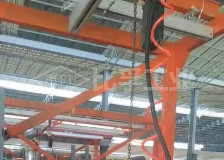 建筑磚頭氣動葫蘆案例