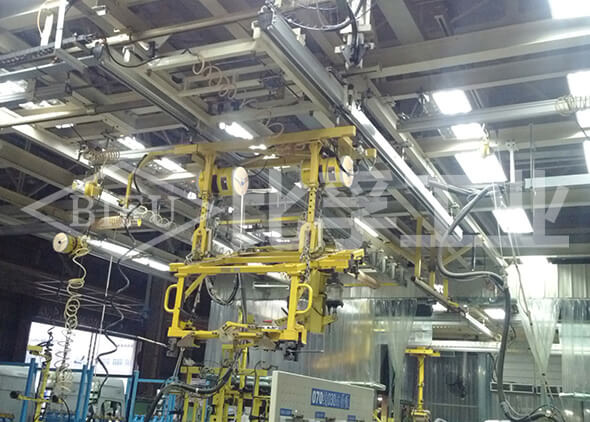 汽車主機廠裝配線氣動平衡吊案例